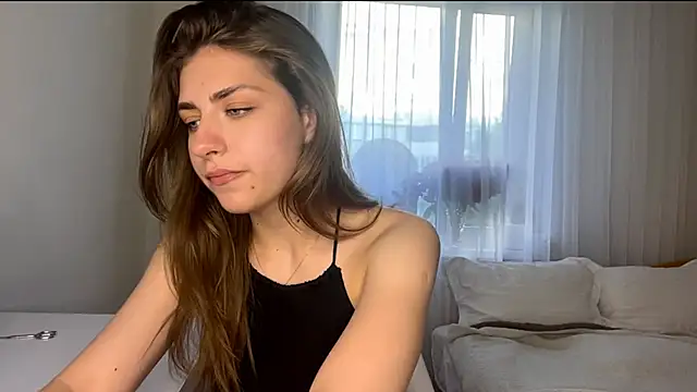 Adrll_Cute Webcam show