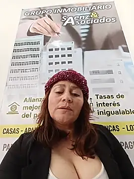 LUISA--30 élő XXX-chatje