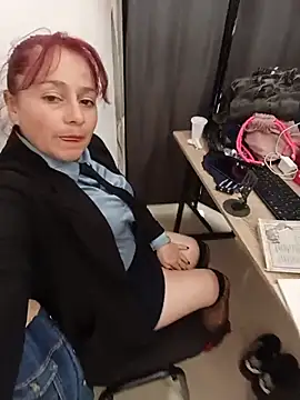 LUISA--30 Live XXX Chat