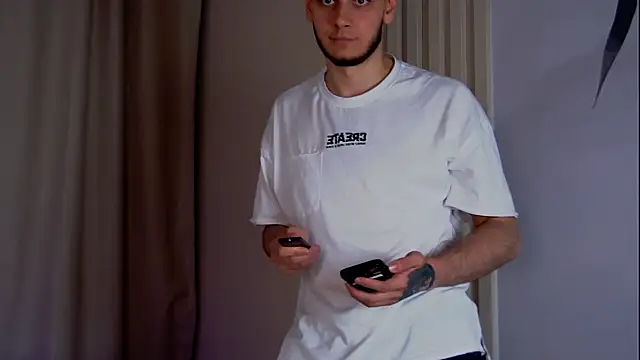 Webkamerová show UniversalDicktures