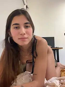 Show de miavelvet44 na webcam