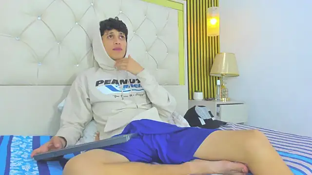 Jay_Secret1 webkamerás műsora