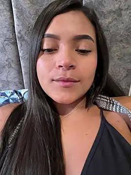 Czat XXX na żywo – Ariaanaa_grey