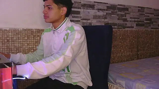 nico_viper07 Webcamshow