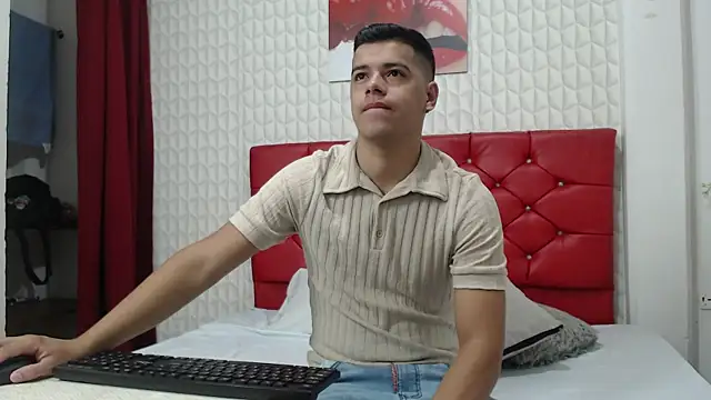 Show de webcam de Scarlett_and_Drake