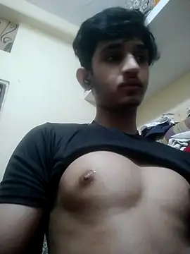 MusclesDream70's Webcam Show