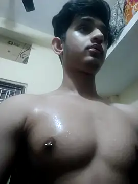 MusclesDream70 Adlı Modelin Web Kamerası Şovu