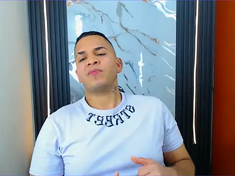 cristhian_gamboa Show in webcam