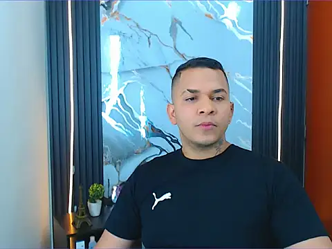 cristhian_gamboa webcam show