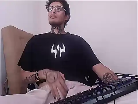 Webkamerová show Tojii_zenin