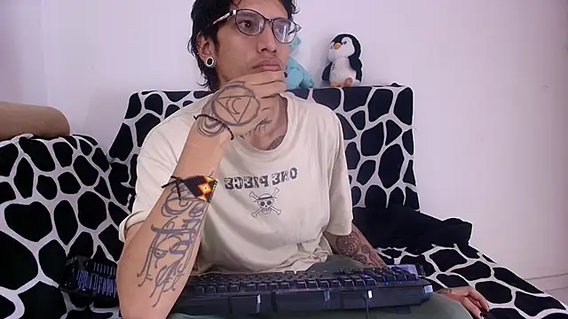 Webkamerová show Tojii_zenin