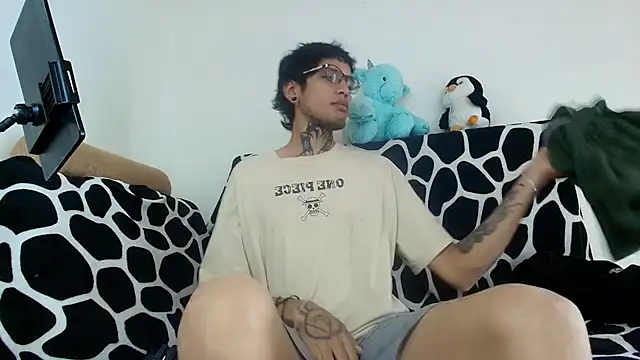 Webkamerová show Tojii_zenin