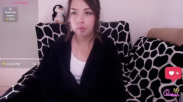 Arii_rosee Adlı Modelin Canlı XXX Sohbeti