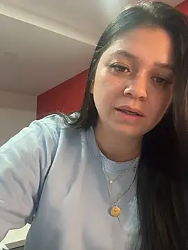 Sarah_miaa Chat XXX in diretta