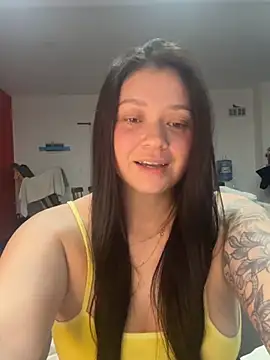 Sarah_miaa's Live XXX Chat