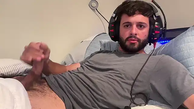 TonyTrucker123 Webcam Show