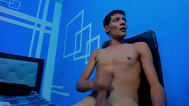 Show modela BEM_BOY na web-kameri