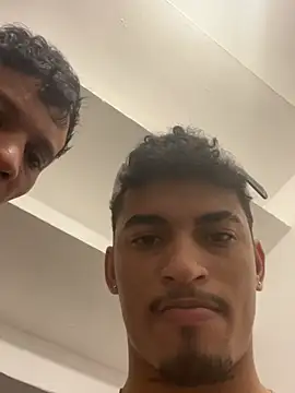 BEM_BOYn Webbikameraesitys