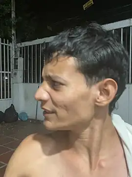 BEM_BOYn Webbikameraesitys