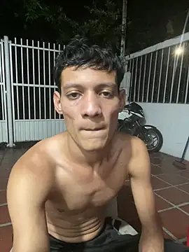 BEM_BOY Adlı Modelin Web Kamerası Şovu