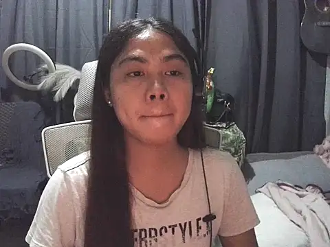 Cynfull_Evas69 Pertunjukan Webcam