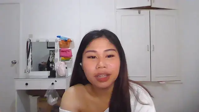 CathleenLaurole Pertunjukan Webcam