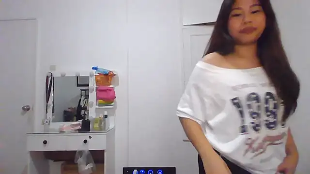 CathleenLaurole Pertunjukan Webcam