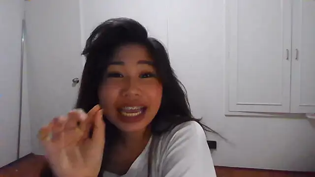 แชท XXX สดของ CathleenLaurole