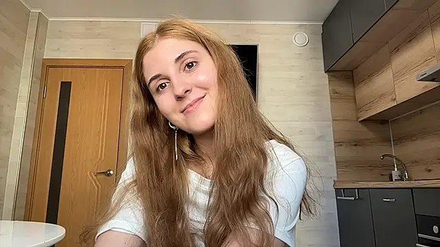 DanaYung webcam show