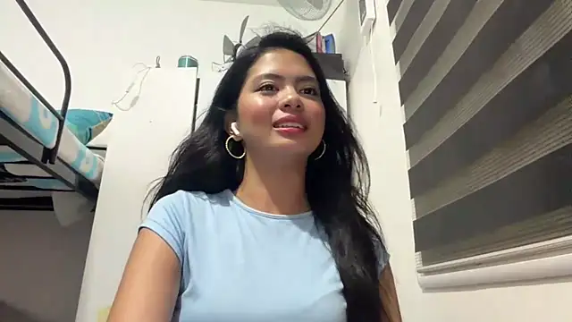 MoonLoch Pertunjukan Webcam