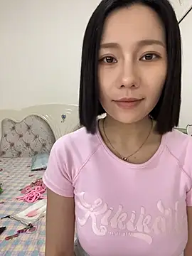 tiantian52013 Show Webcam