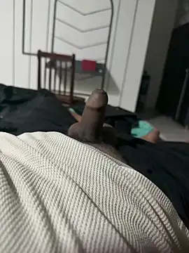 sharmadee2208 Show in webcam