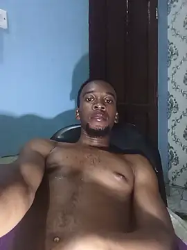 Show de PrettyDickk1 na webcam