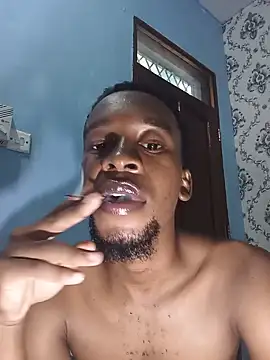 PrettyDickk1 Adlı Modelin Web Kamerası Şovu
