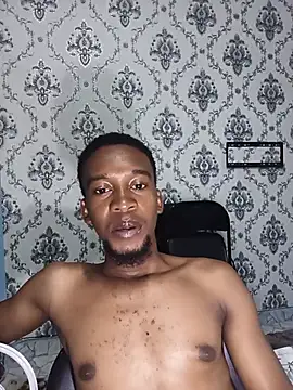 PrettyDickk1 Adlı Modelin Web Kamerası Şovu