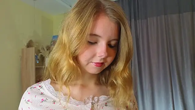 Webkamerová show EloiseHooper