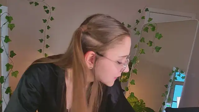 HollyWheeler – webcam-show