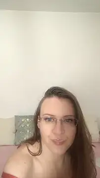 AriaEaston XXX чат на живо