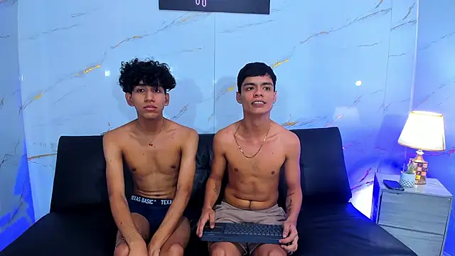 Dhante_23cm Show in webcam