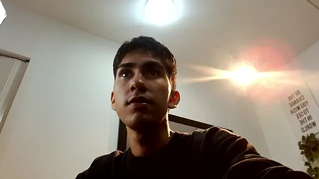 Webkamerová show adan_tower
