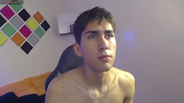 adan_tower webkamerás műsora
