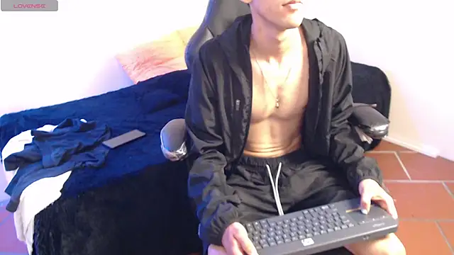 adan_tower webcam show