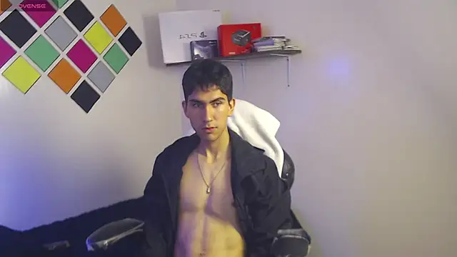 adan_tower webkamerás műsora