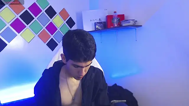 adan_tower's Webcam Show
