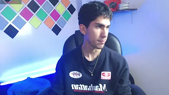 Webkamerová show adan_tower
