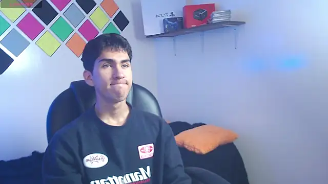 Webkamerová show adan_tower