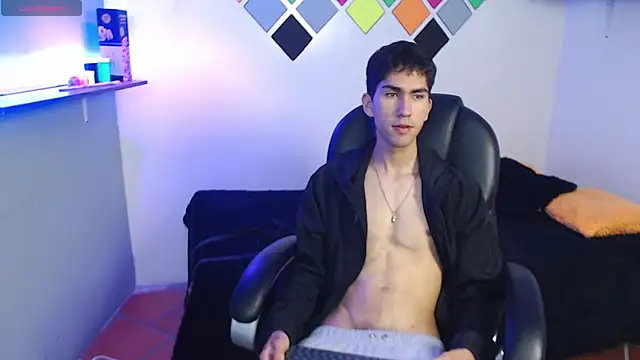 adan_tower Webcam Show