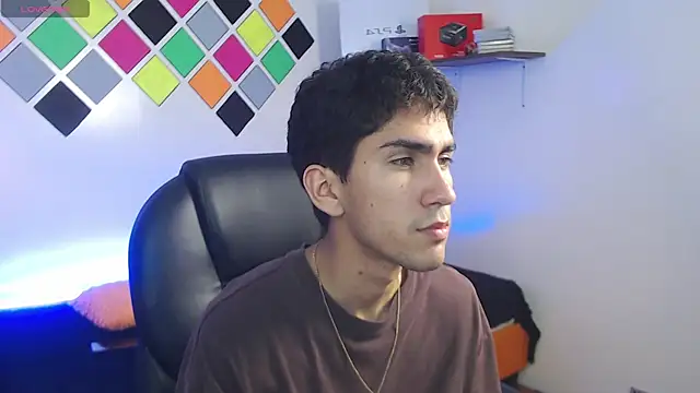 Webkamerová show adan_tower