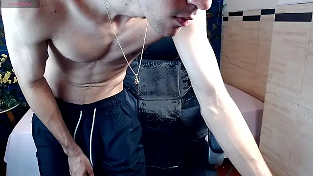 adan_tower's Webcam Show