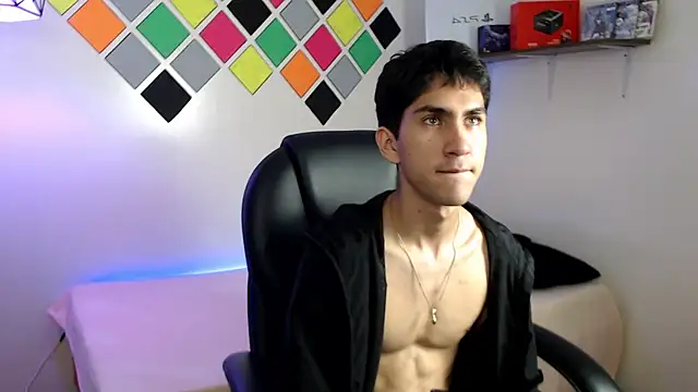 Webkamerová show adan_tower